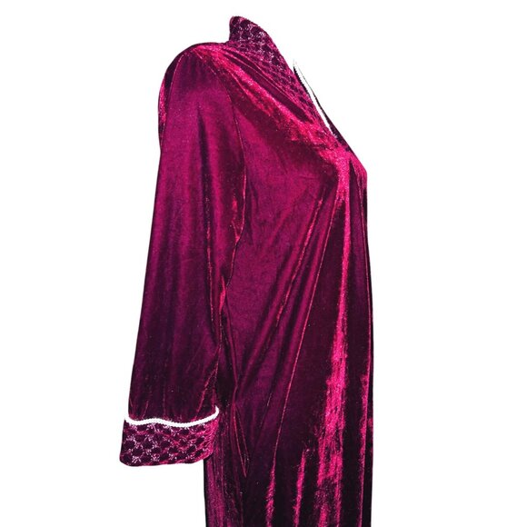Whispers Vintage Crimson Red Velvet Long Nightgown Robe Sz Small Embroidered Tr - Picture 13 of 14